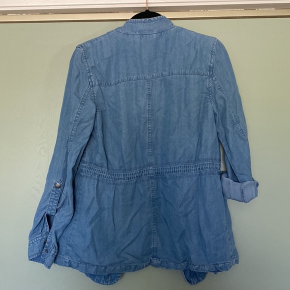 Lightweight Jean Jacket - Picture 5 of 5